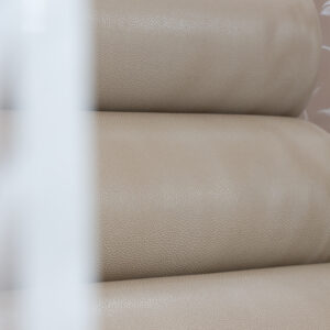 DESIGN ARMCHAIR FOAM WHITE SEAT MW02